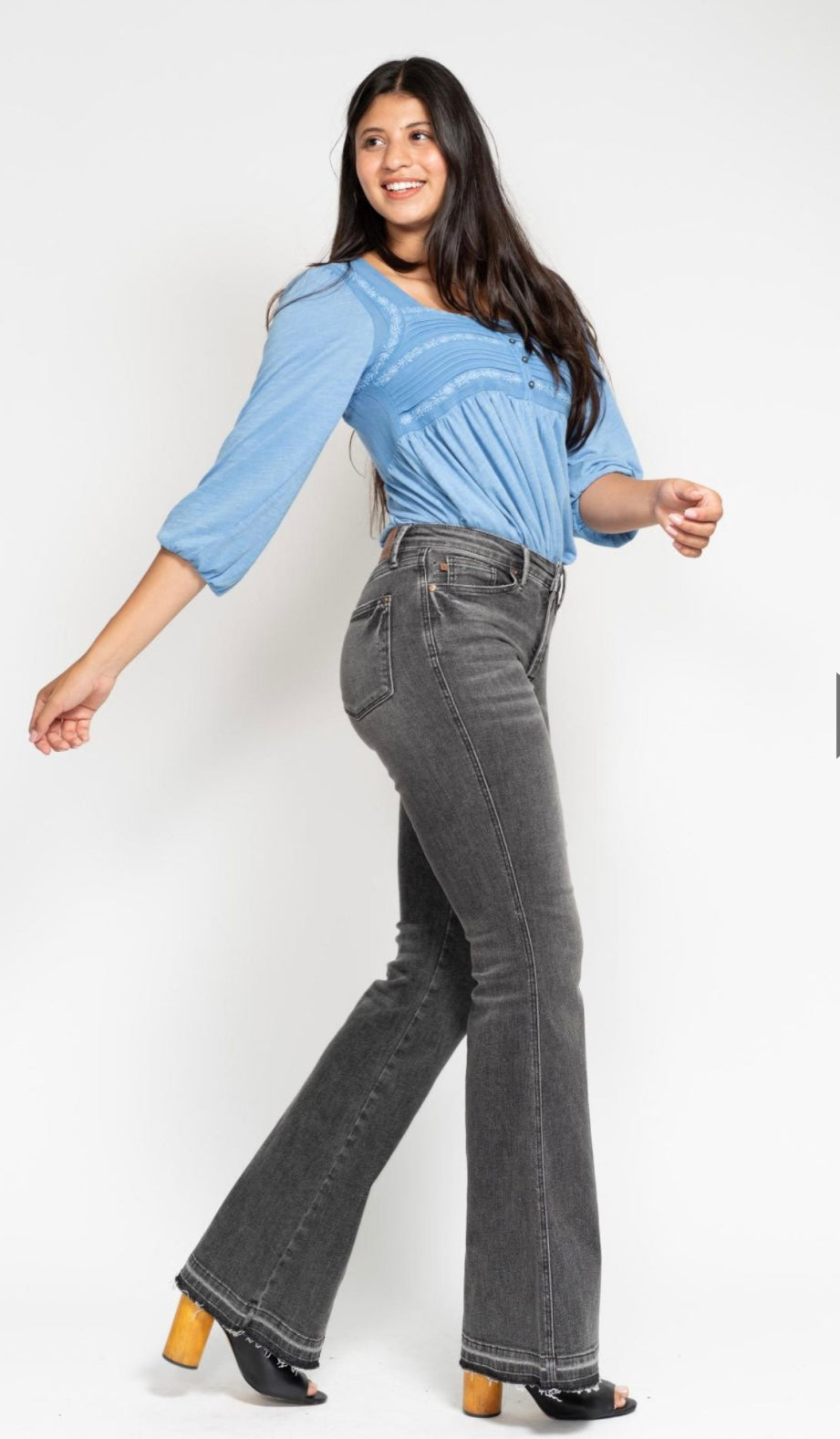 88880 Judy Blue Flare Grey tummy Control Judy Blue Jeans