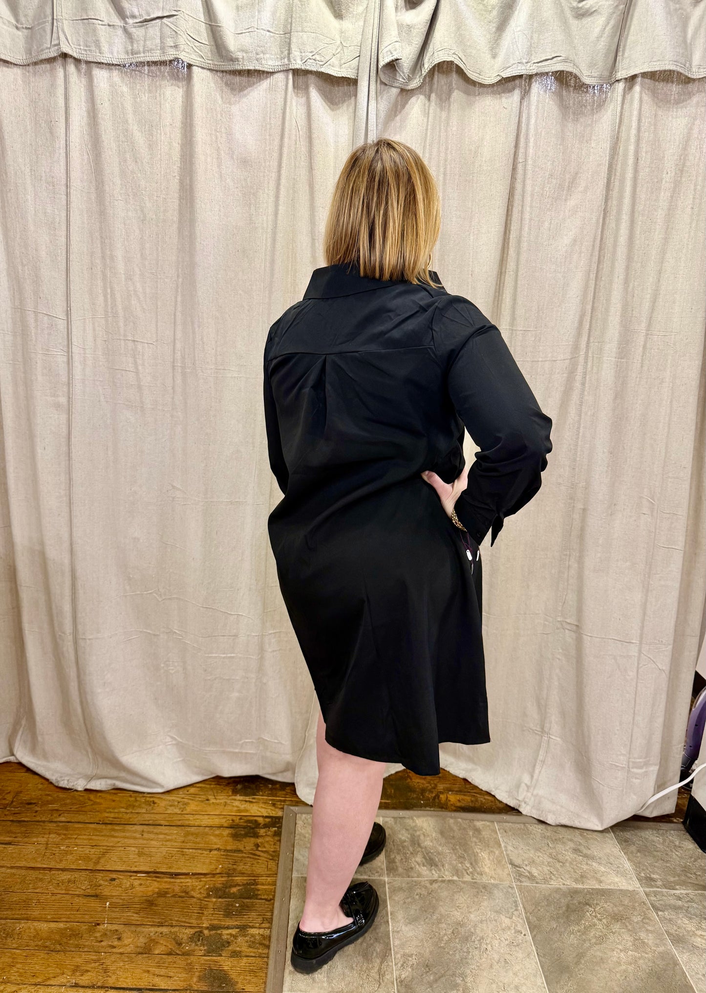 Ninexis Paris Classic Collared A-Line Dress with Pockets – Black | La Tour Salon of Paris