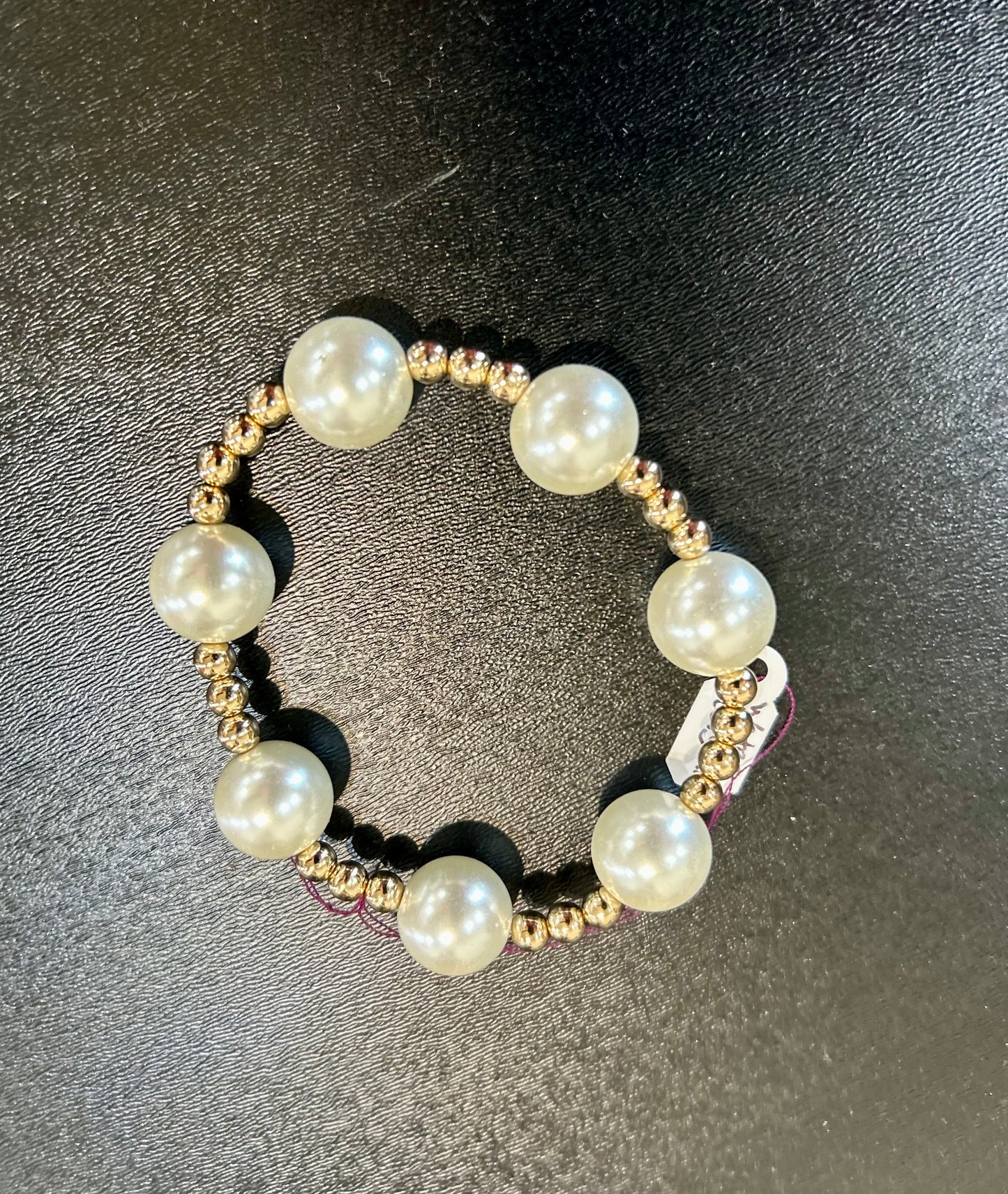MB1553 Freshwater Pearl & Gold Bead Bracelet – La Tour Salon of Paris