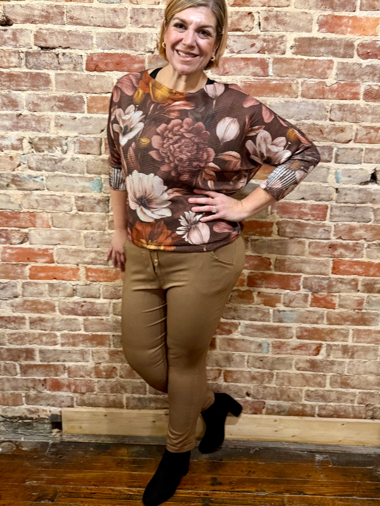 Brown Floral Sweater Top | La Tour Salon of Paris Boutique