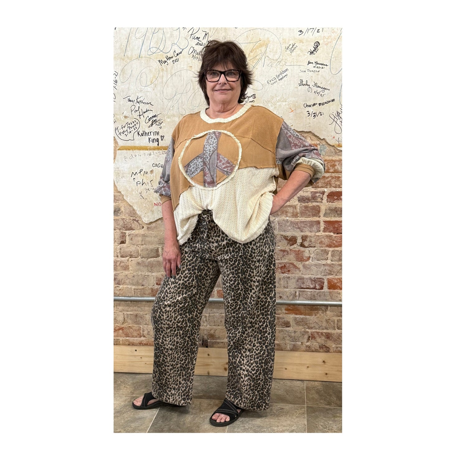 Just Black Leopard Barrel Jeans – La Tour Salon of Paris