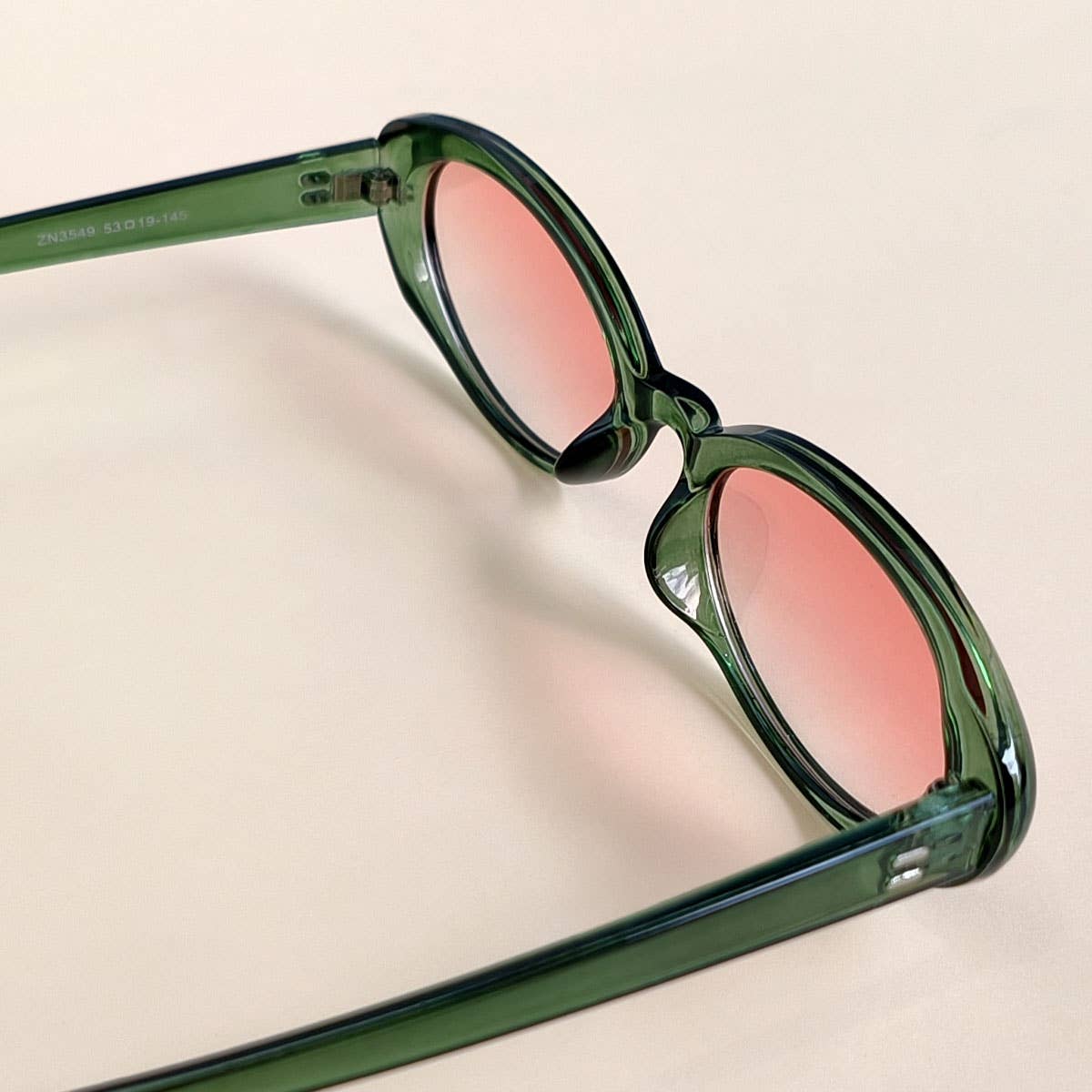Retro Small Oval Frame Sunglasses