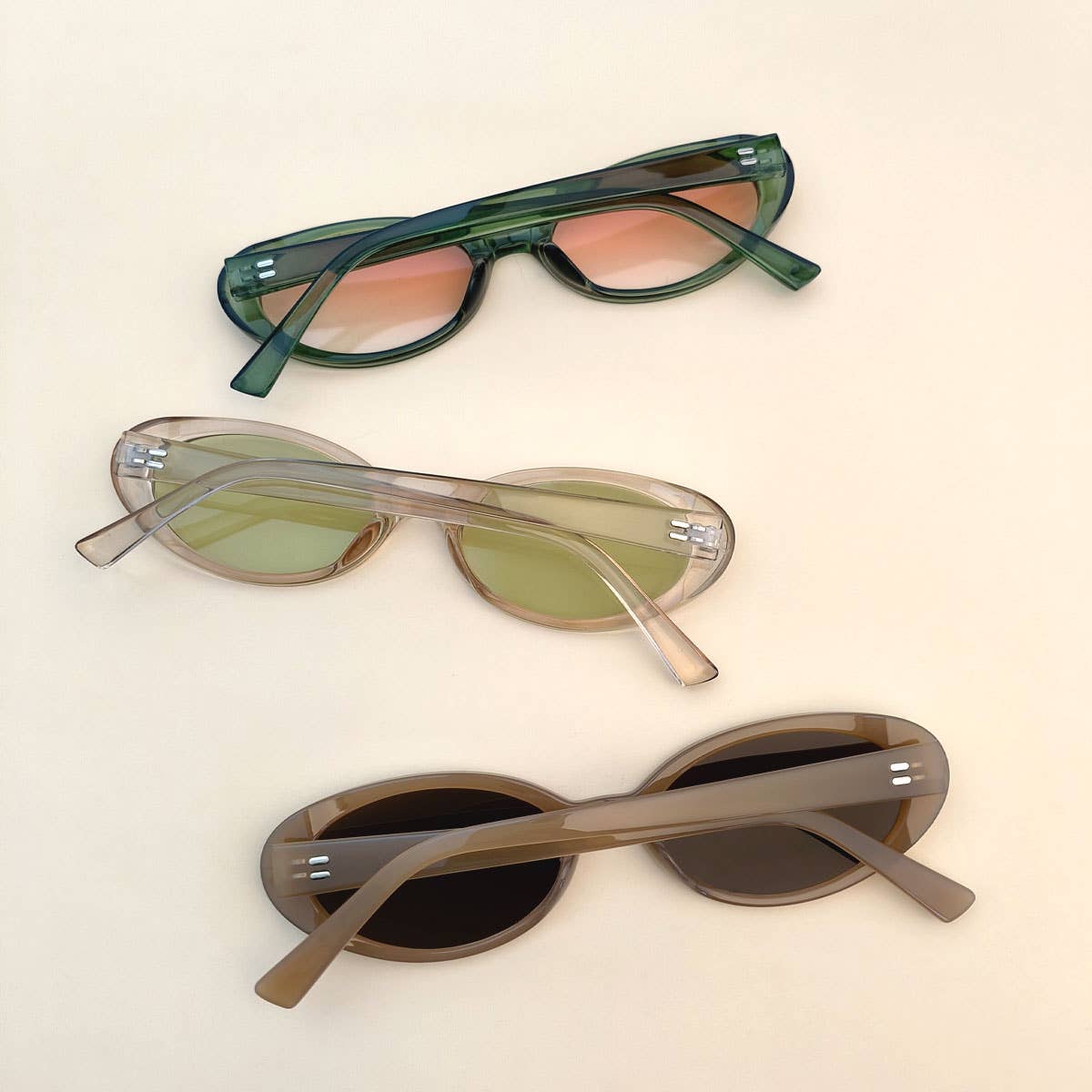Retro Small Oval Frame Sunglasses