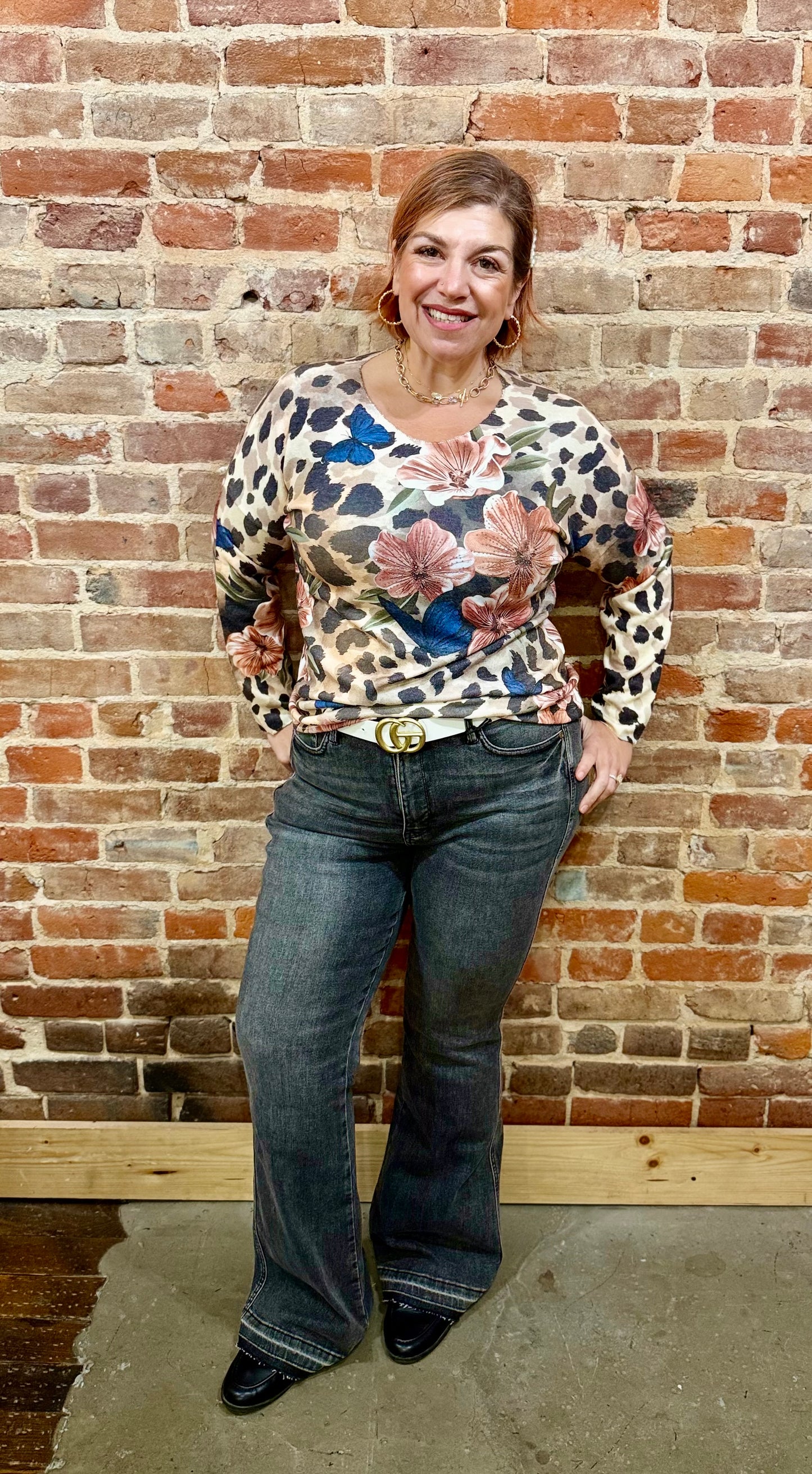 Yolly Leopard Floral Top PM034 – La Tour Salon of Paris