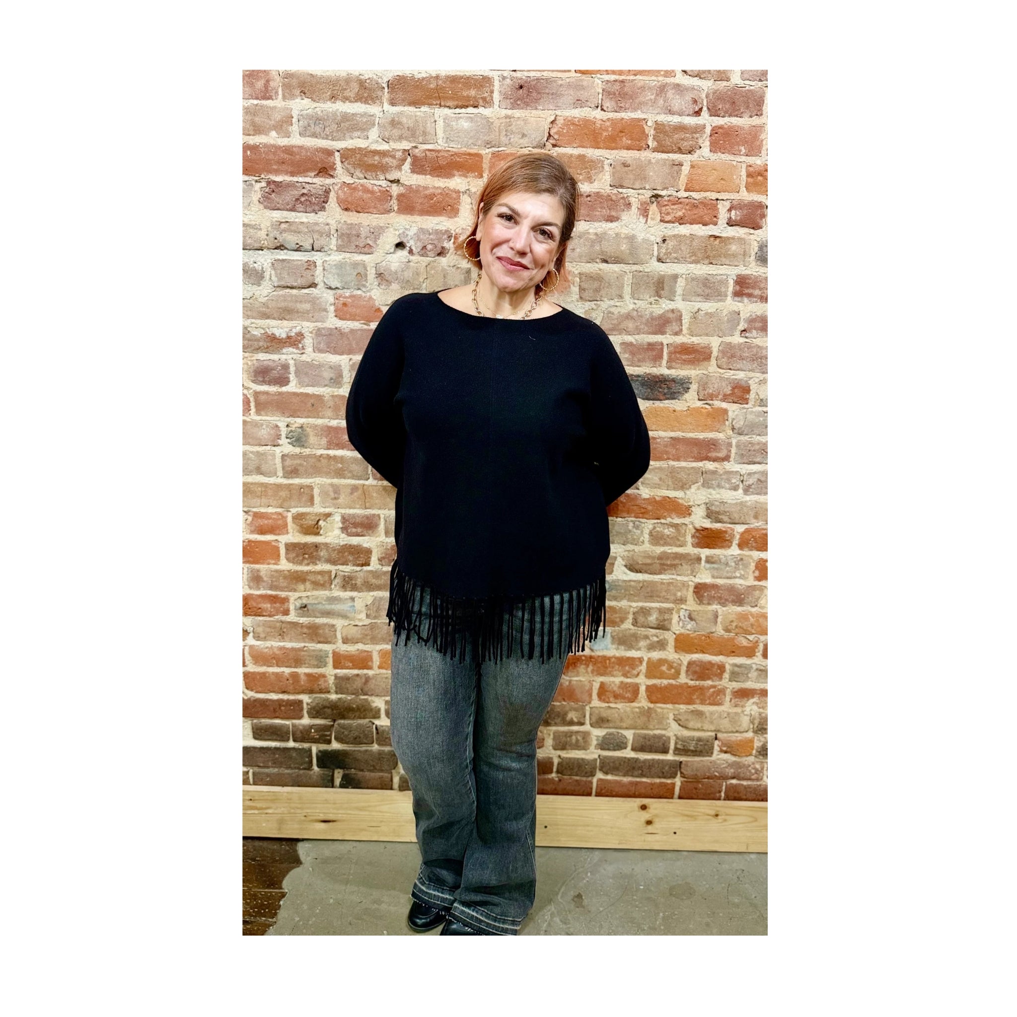 Black Fringe Hem Sweater – La Tour Salon of Paris